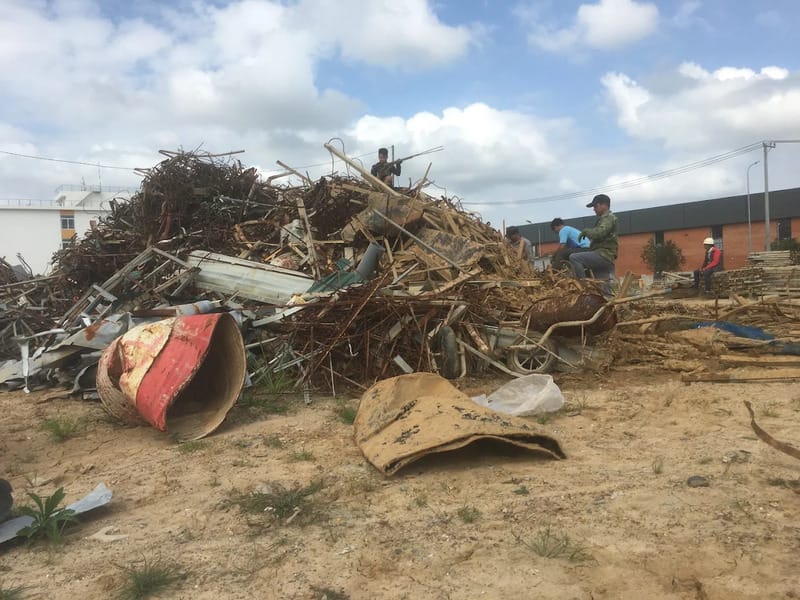 hình ảnh thu mua phế liệu thực tế tại Tiền Giang