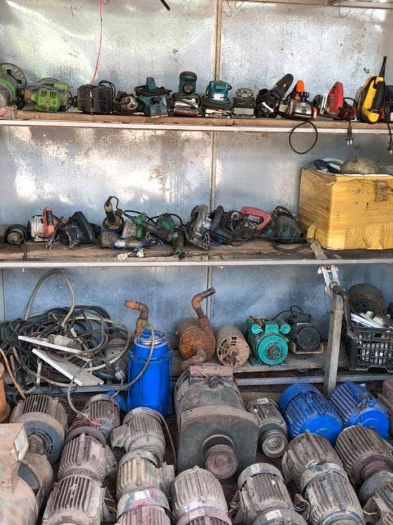 Mua máy cắt, máy tiện, máy mài cũ, motor cũ tại Thuận An, Bình Dương