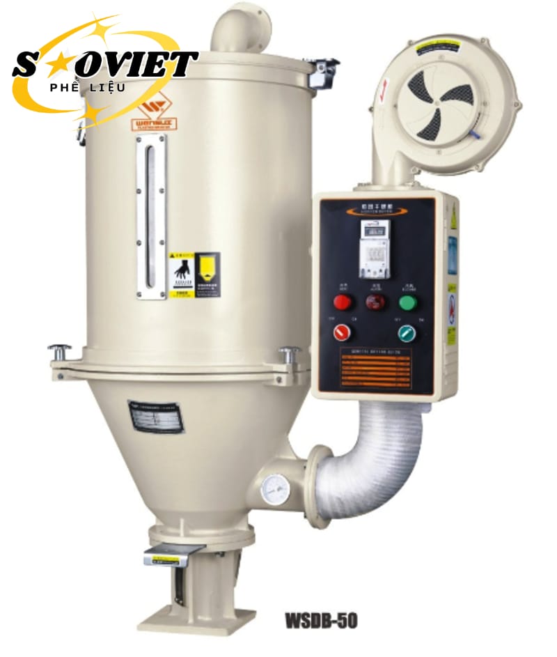 Vật liệu Inox 304 là bắt buộc để chống gỉ sét và đảm bảo độ tinh khiết cho nhựa.