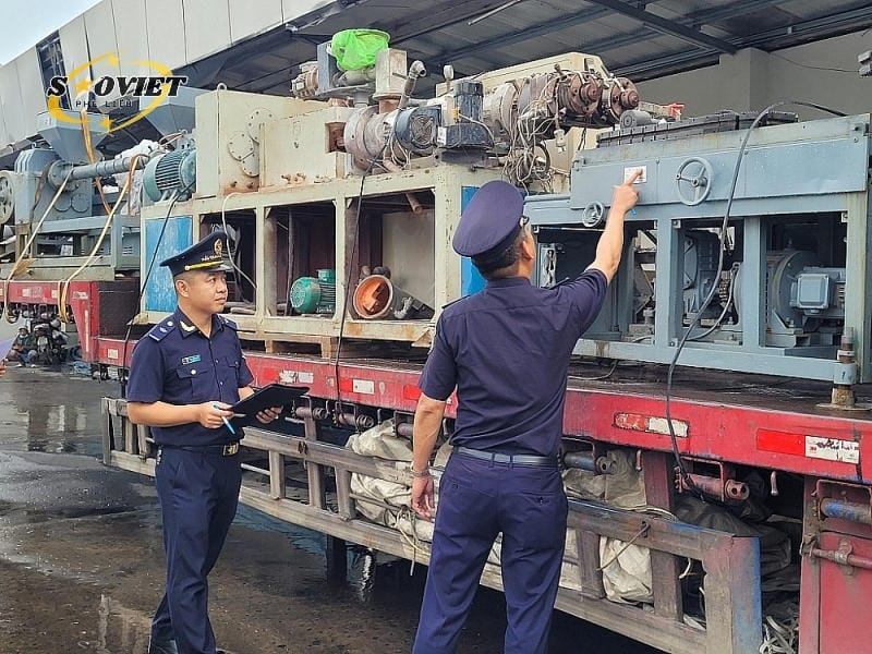 Kiểm tra thực tế hàng hóa (nếu có) và thông quan