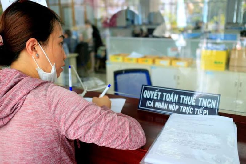 Hộ kinh doanh hoặc Doanh nghiệp thu mua phế liệu cần đóng thuế